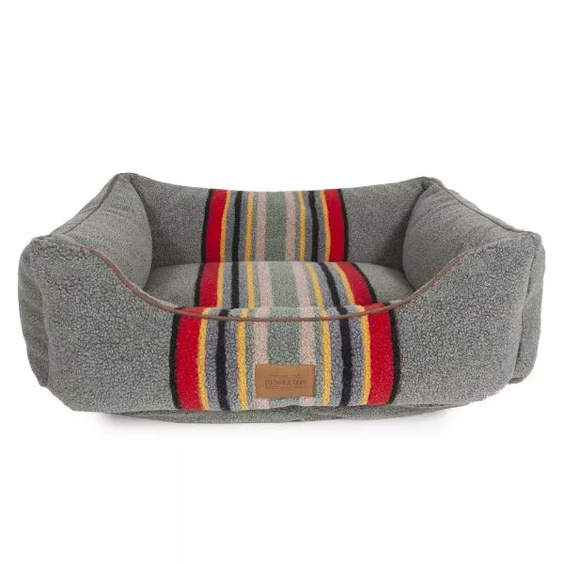 Carolina Pet Pendleton Camp Kuddler