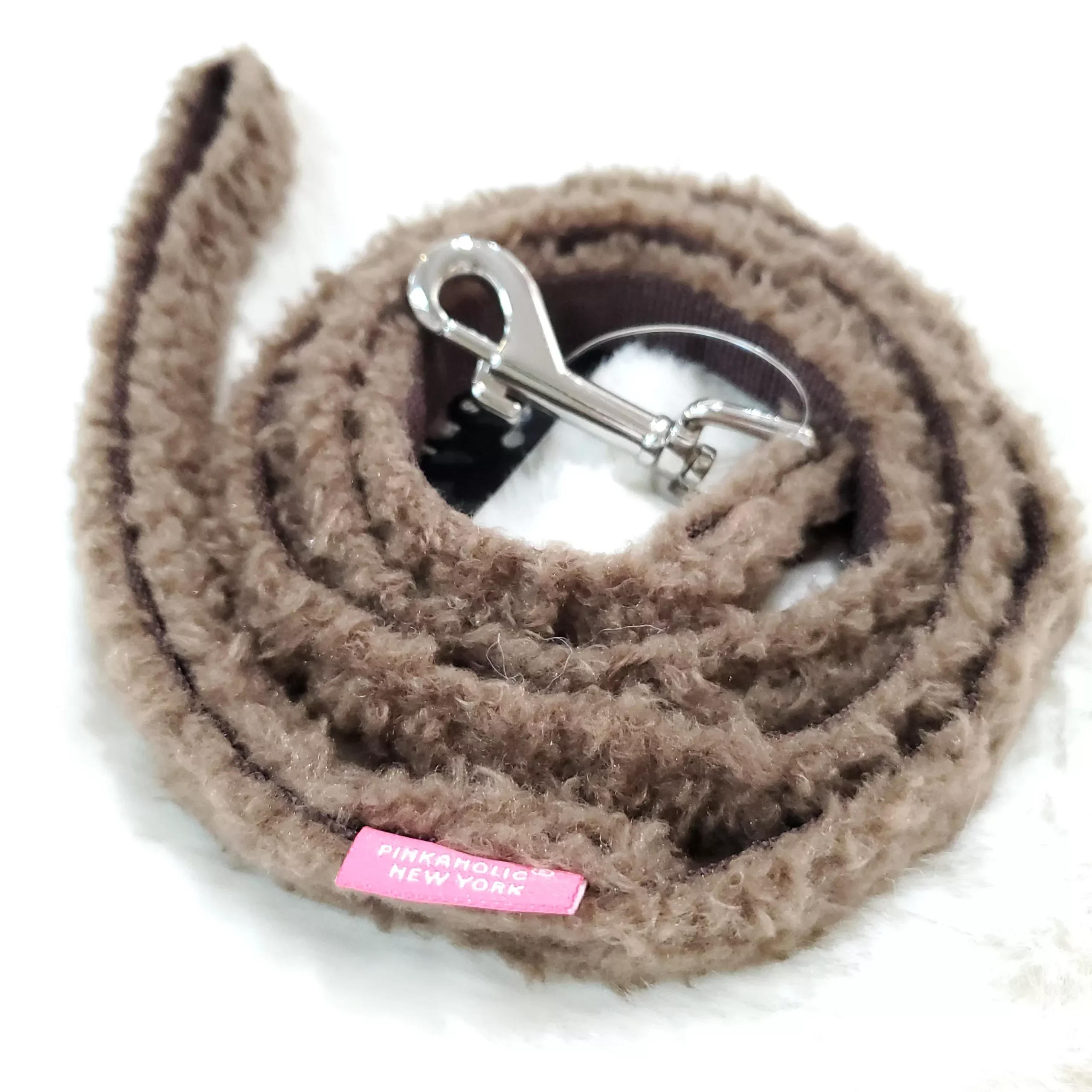 [Clearance 30%] Pinkaholic Plush Leash Brown