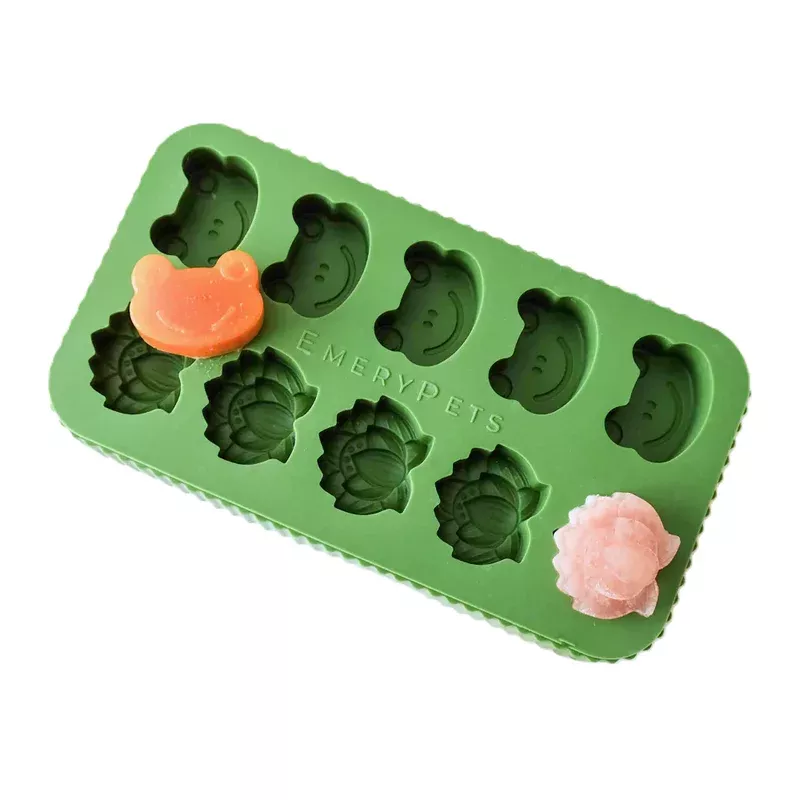 EmeryPets Frog + Lotus Treat Mold