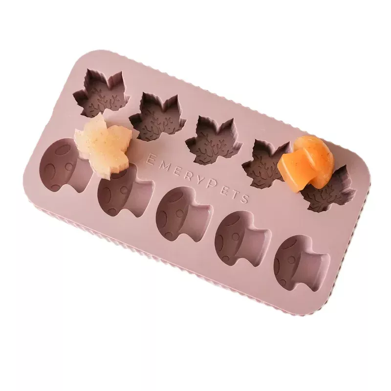 EmeryPets Maple Leaf + Mushroom Treat Mold