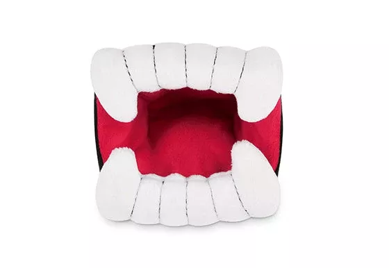 Howling Haunts Collection - Vampire Teeth *