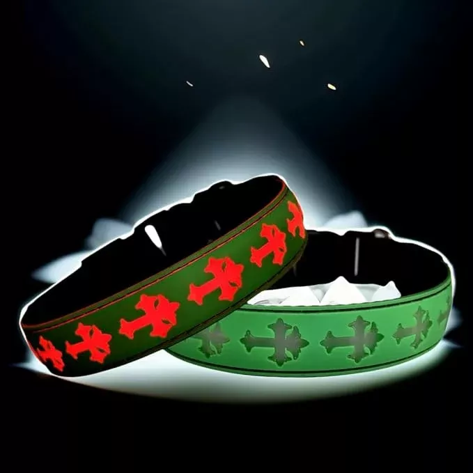 LED Dog Collar, USB Rechargeable, 15 Light Modes, Multi-Color Cross Pattern (Green, S(7.87-11.8″))