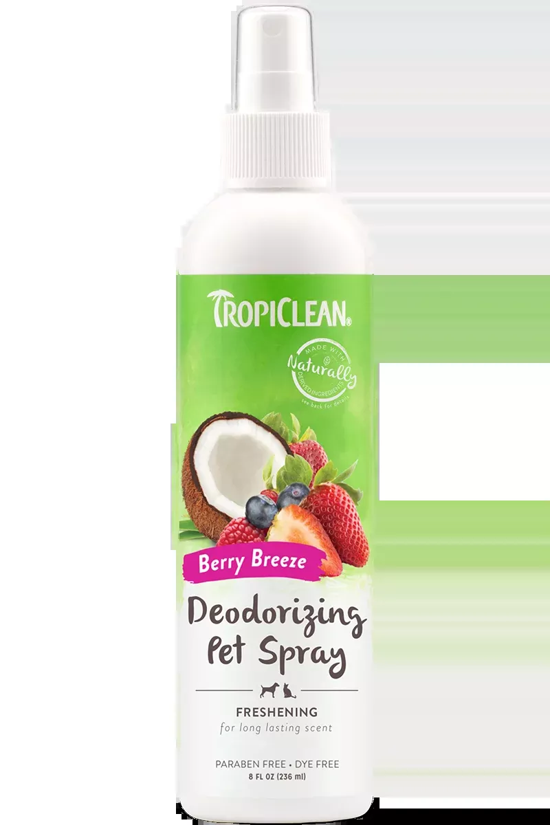 TropiClean Berry Breeze Deodorizing Spray for Pets